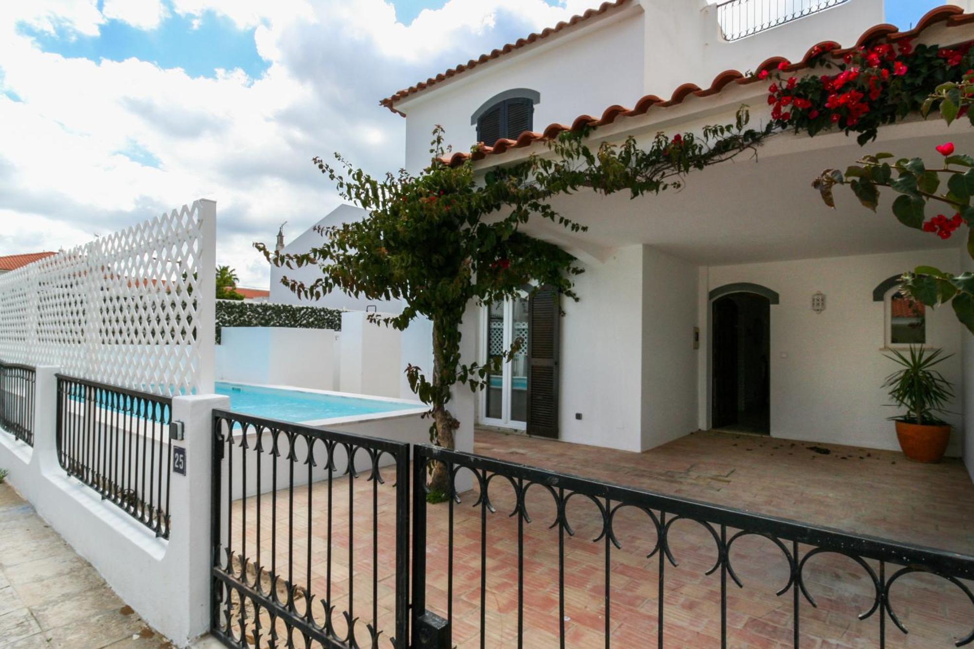 Flh Altura Family House With Pool Villa Kültér fotó